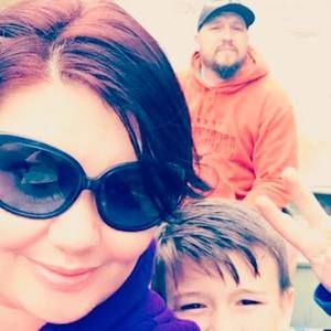 Meet your Posher, Derrick